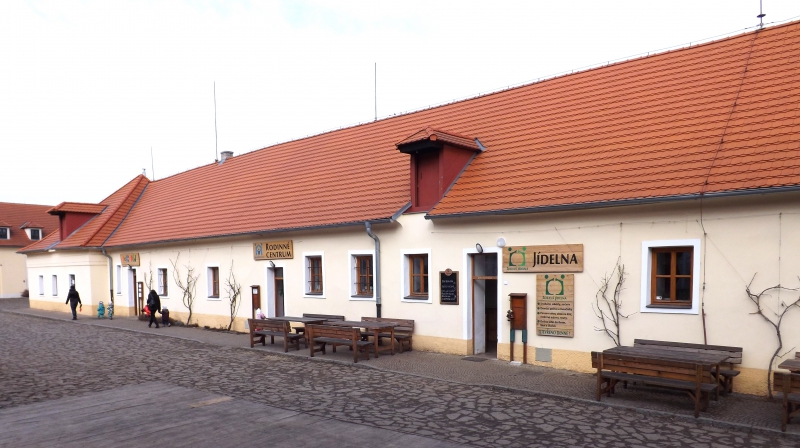 Zdravá jídelna Toulcův dvůr