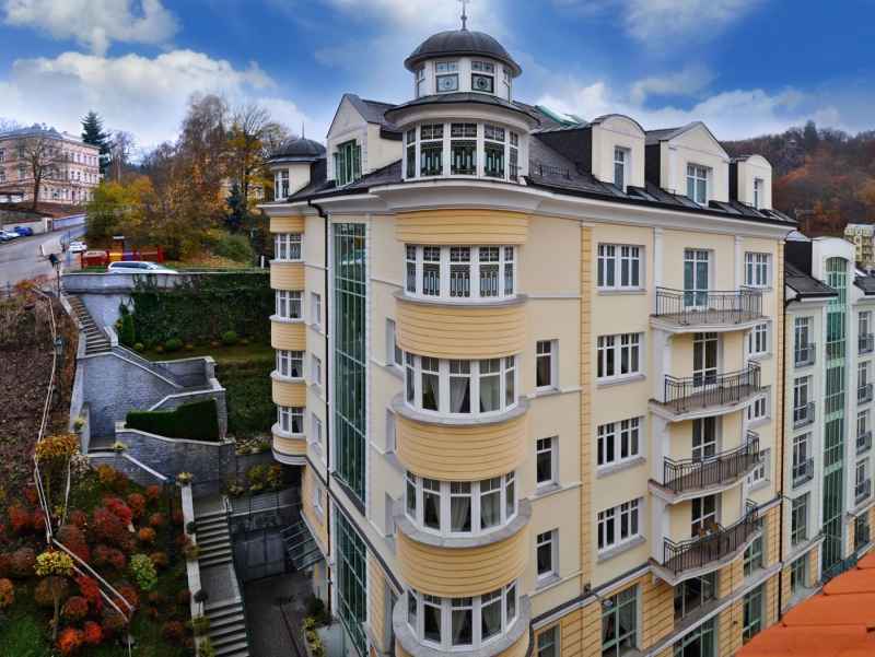 AURA PALACE Spa & Wellness hotel